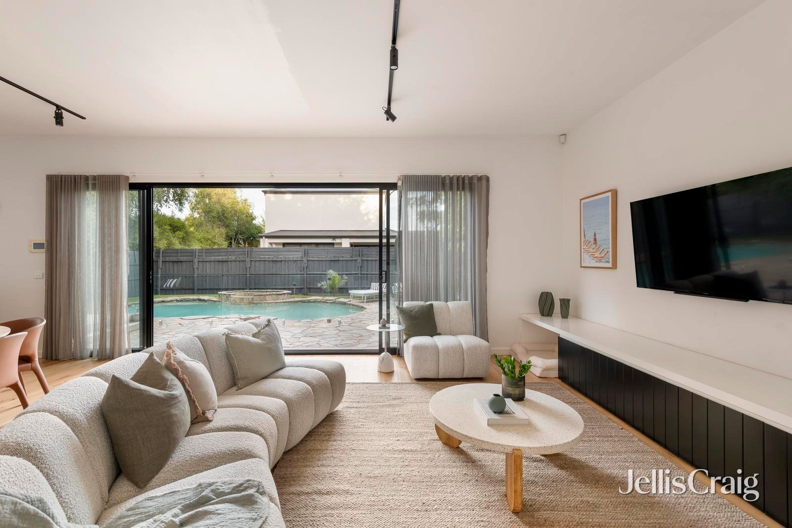 14 Seaton Road, Highett image 2