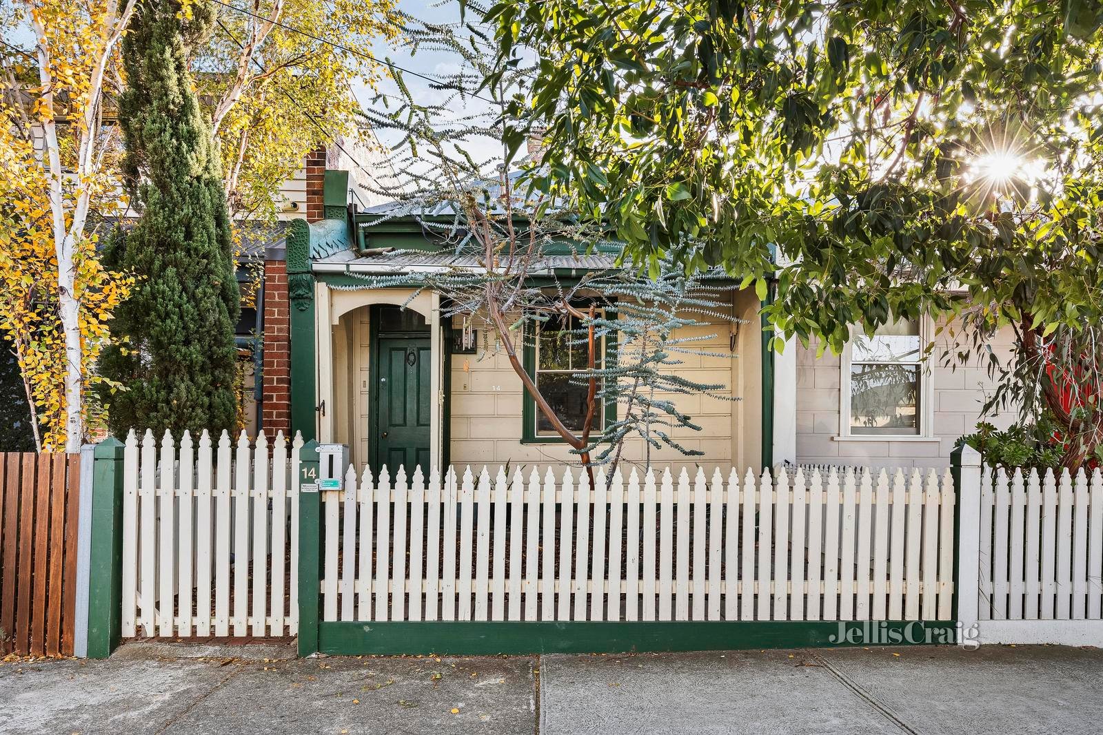 14 Shaftesbury Parade, Thornbury image 1