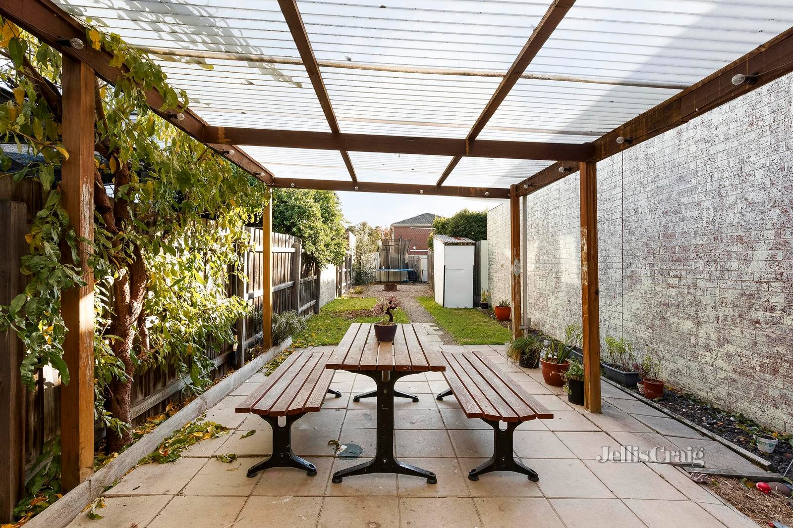 14 Shaftesbury Parade, Thornbury image 5
