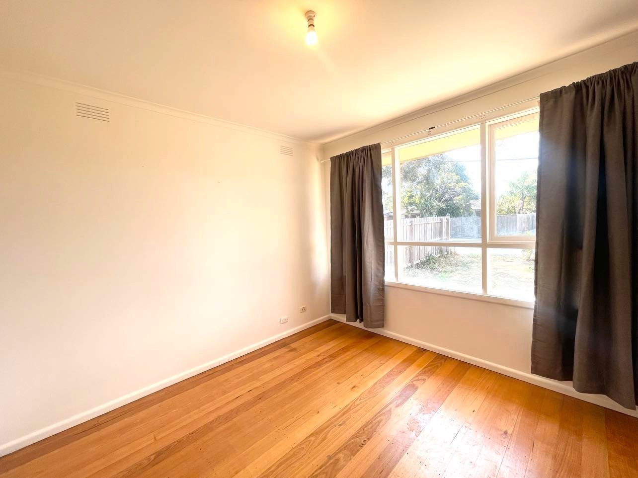 14 Sheridan Avenue, Frankston image 4