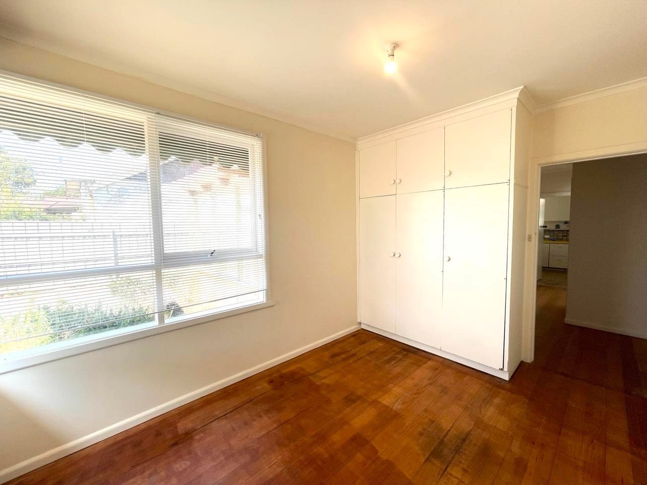 14 Sheridan Avenue, Frankston image 5