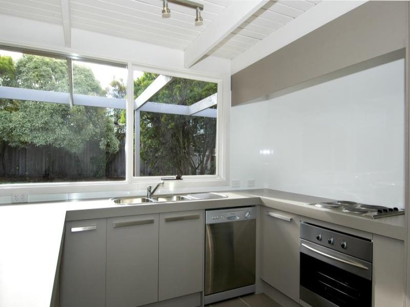 14 Sheringa Crescent, Grovedale image 4