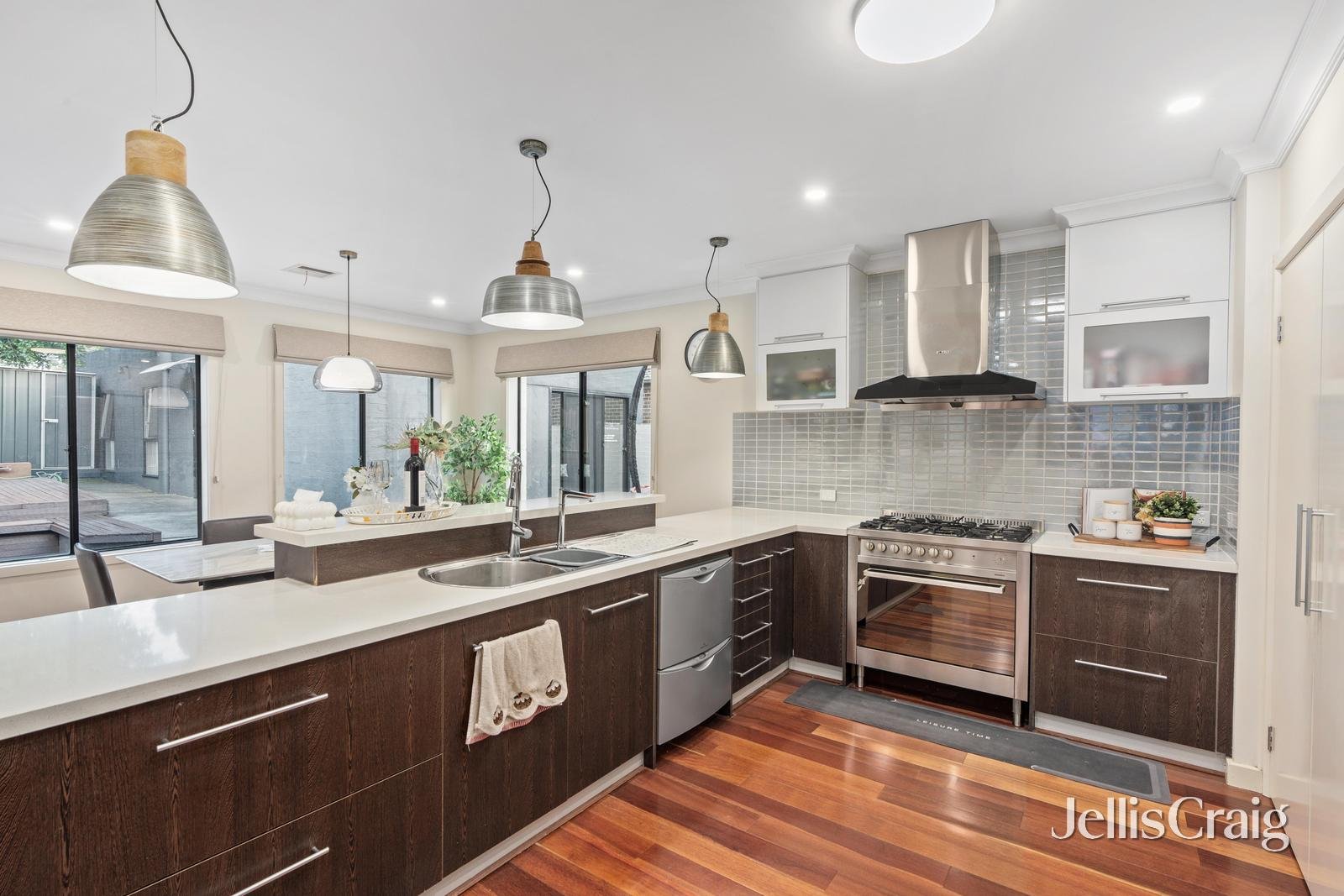 14 Silver Ash Avenue, Ashwood image 3