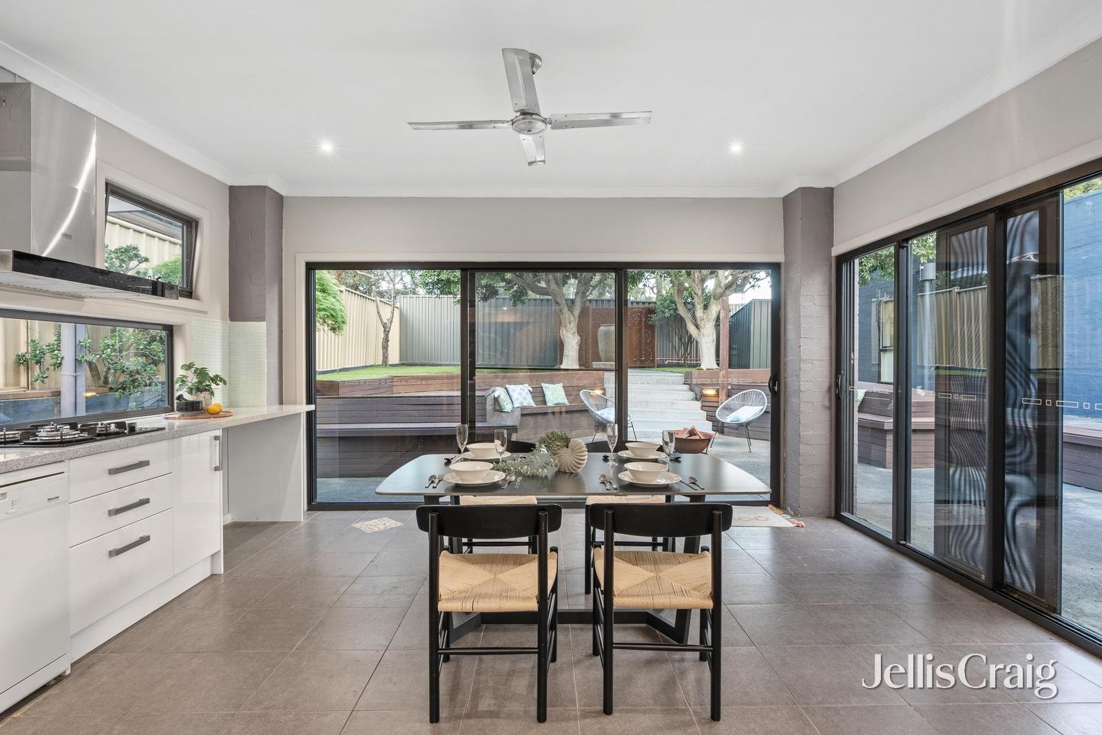 14 Silver Ash Avenue, Ashwood image 11