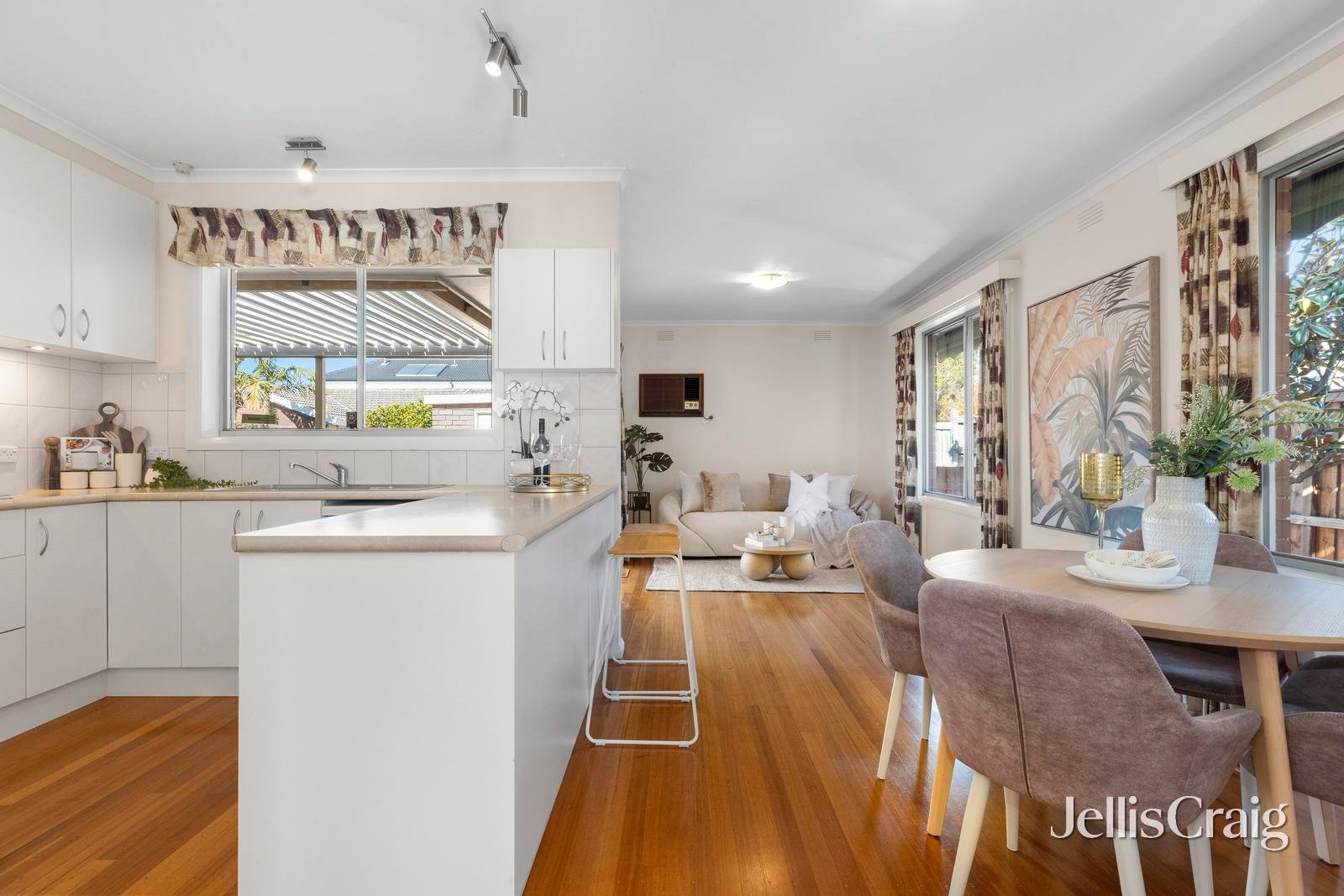 14 Sim Street, Mount&nbsp;Waverley image 6