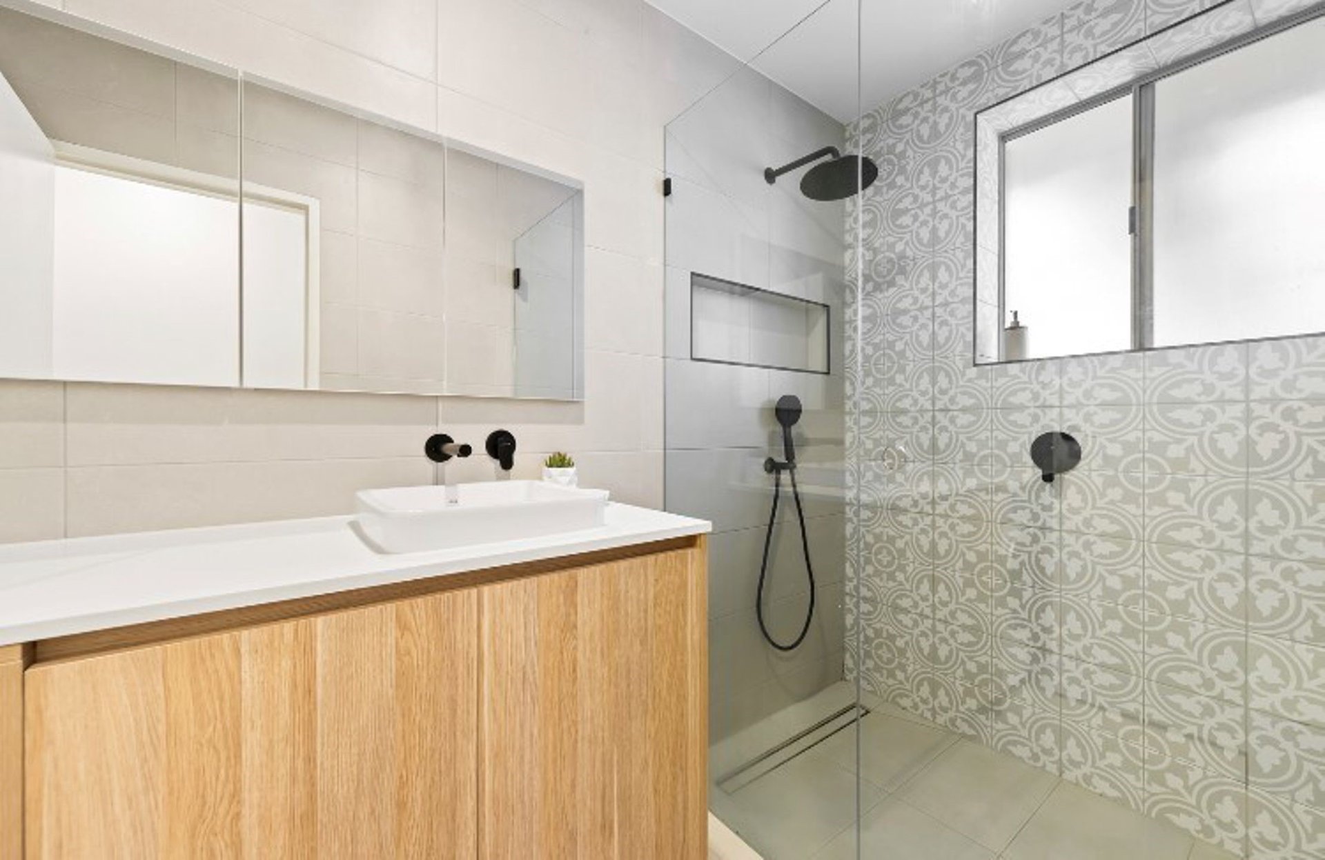 1/4 Simpsons Road, Box Hill North image 6