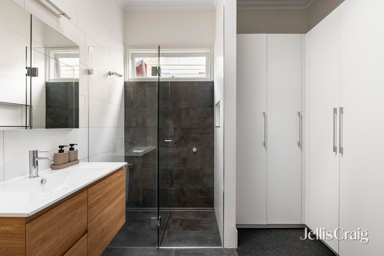 14 Slater Street, Northcote image 7