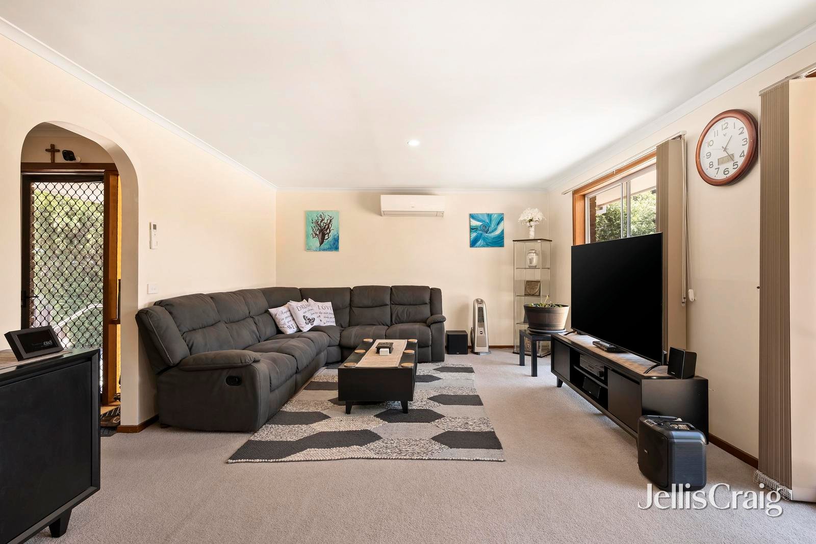 1/4 Slevin Street, Lilydale image 2