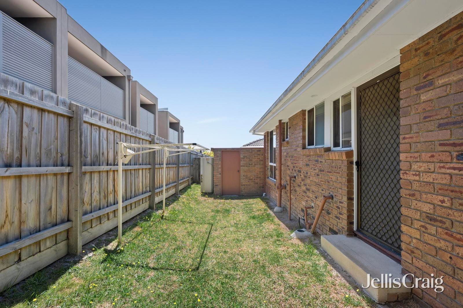 1/4 Slevin Street, Lilydale image 10
