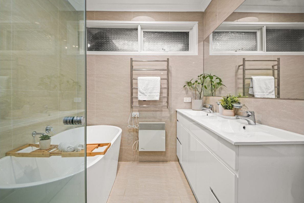 14 Snowden Drive, Glen&nbsp;Waverley image 10