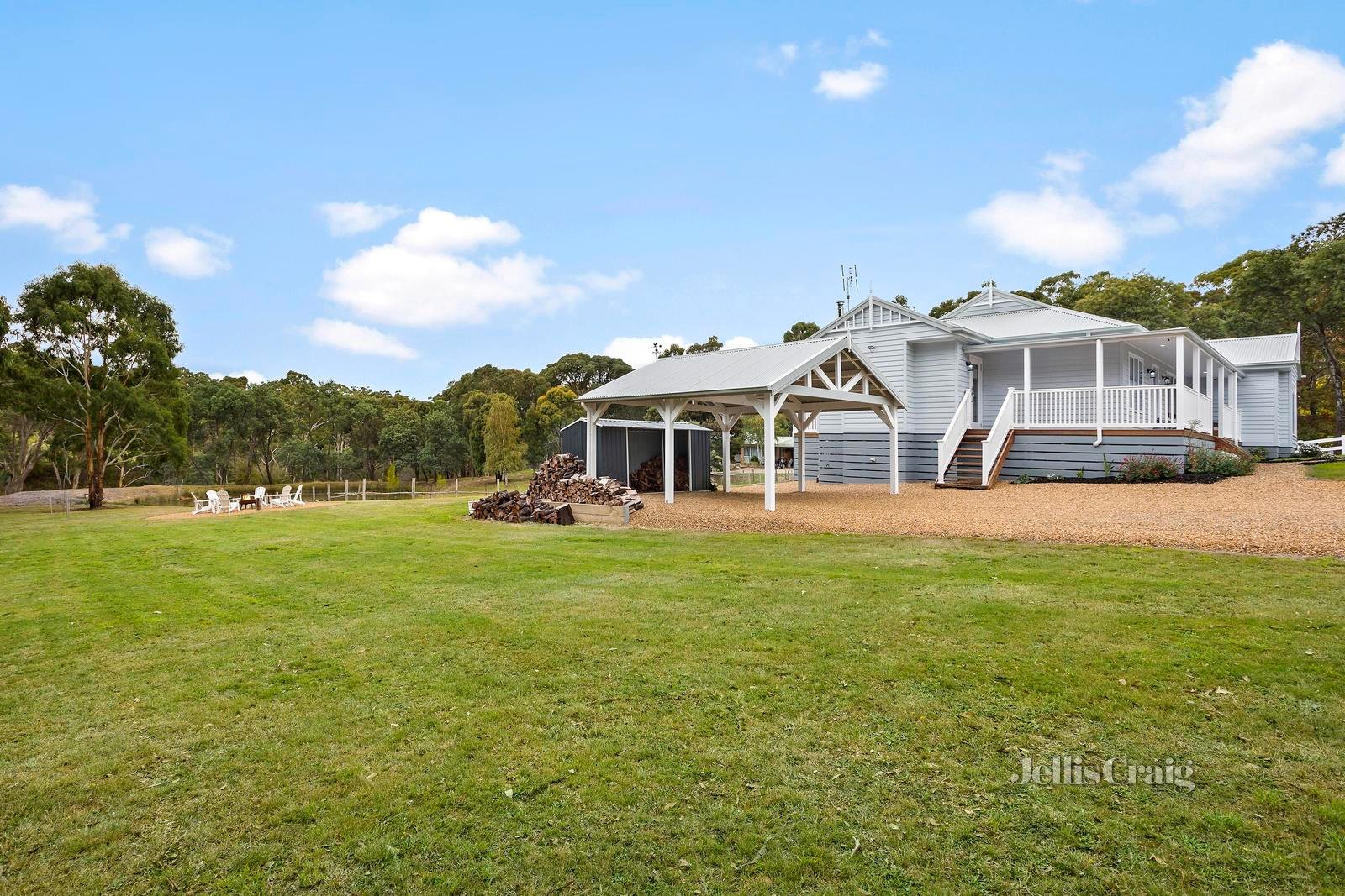 14 South Ajax Road, Daylesford image 13