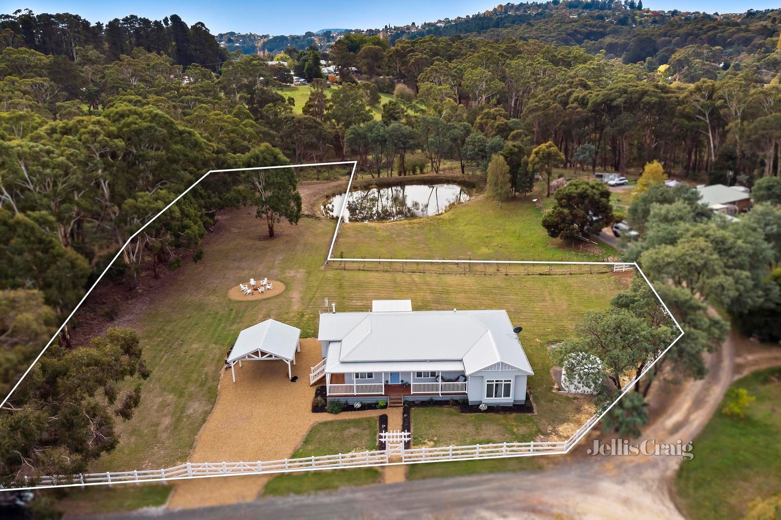14 South Ajax Road, Daylesford image 18