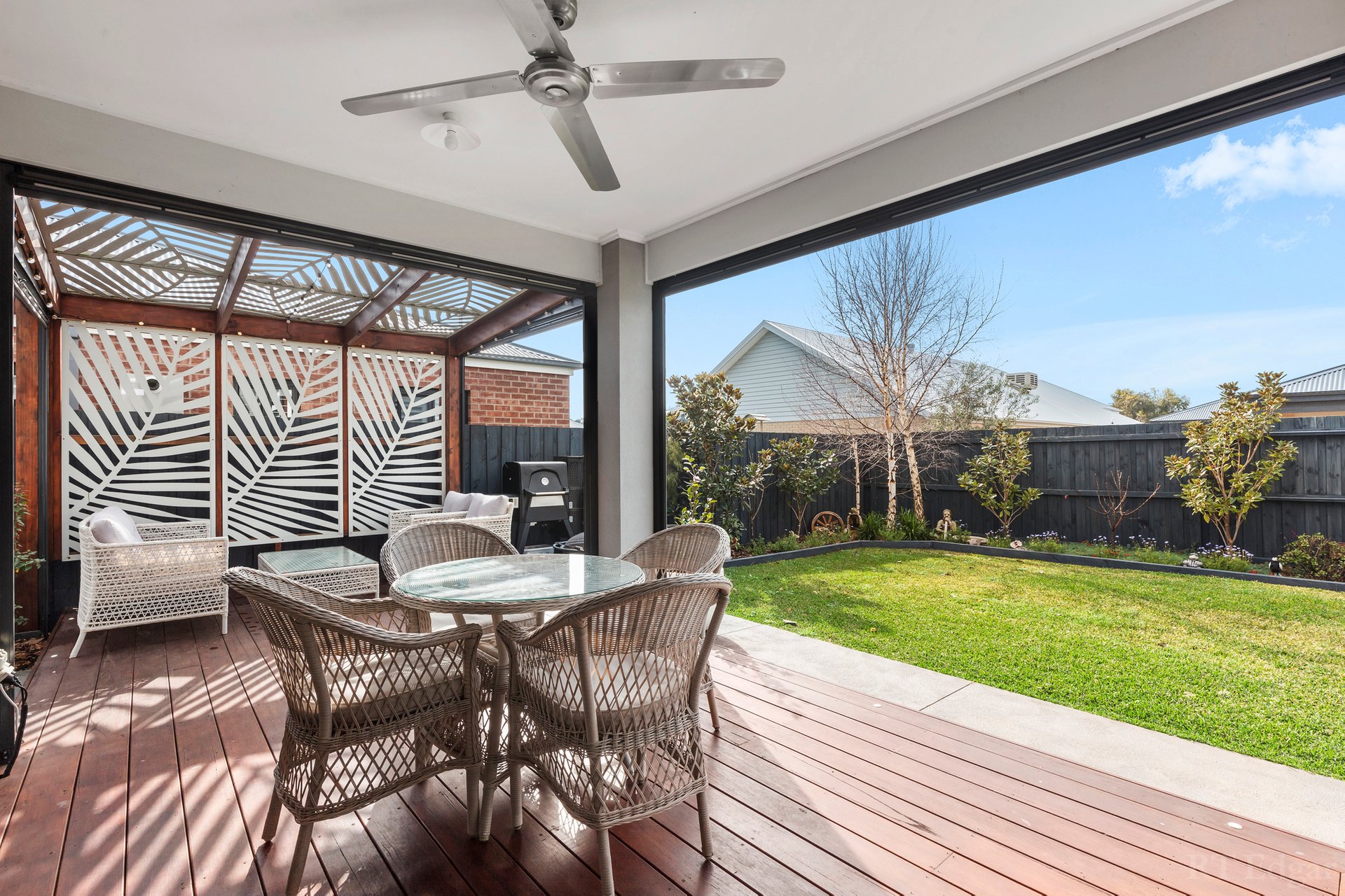 Property Gallery Thumbnail 15
