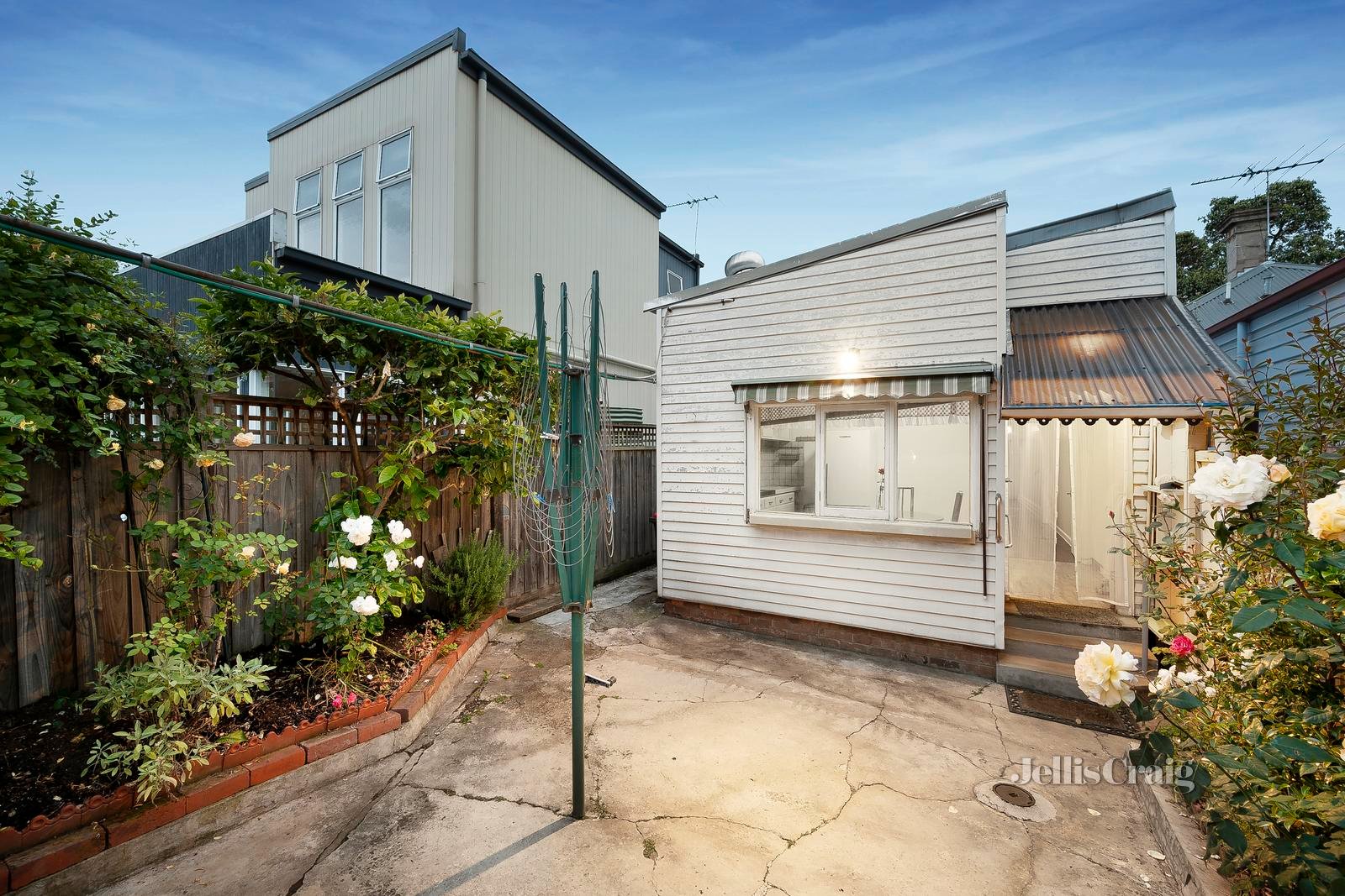 14 St Leonards Road, Ascot Vale image 7