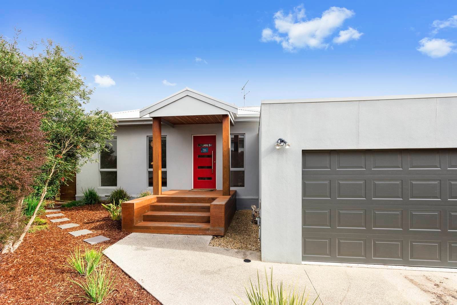 Property Gallery - Main Image