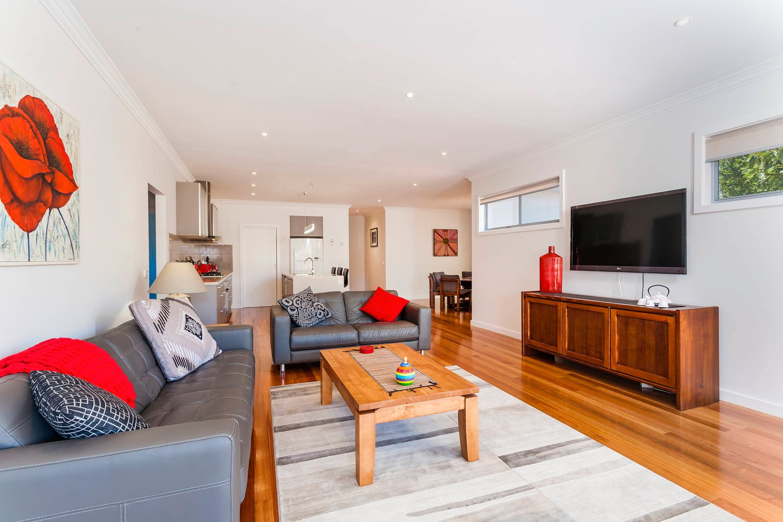 Property Gallery Thumbnail 5