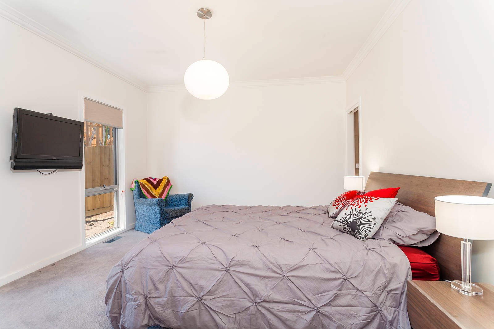 Property Gallery Thumbnail 6