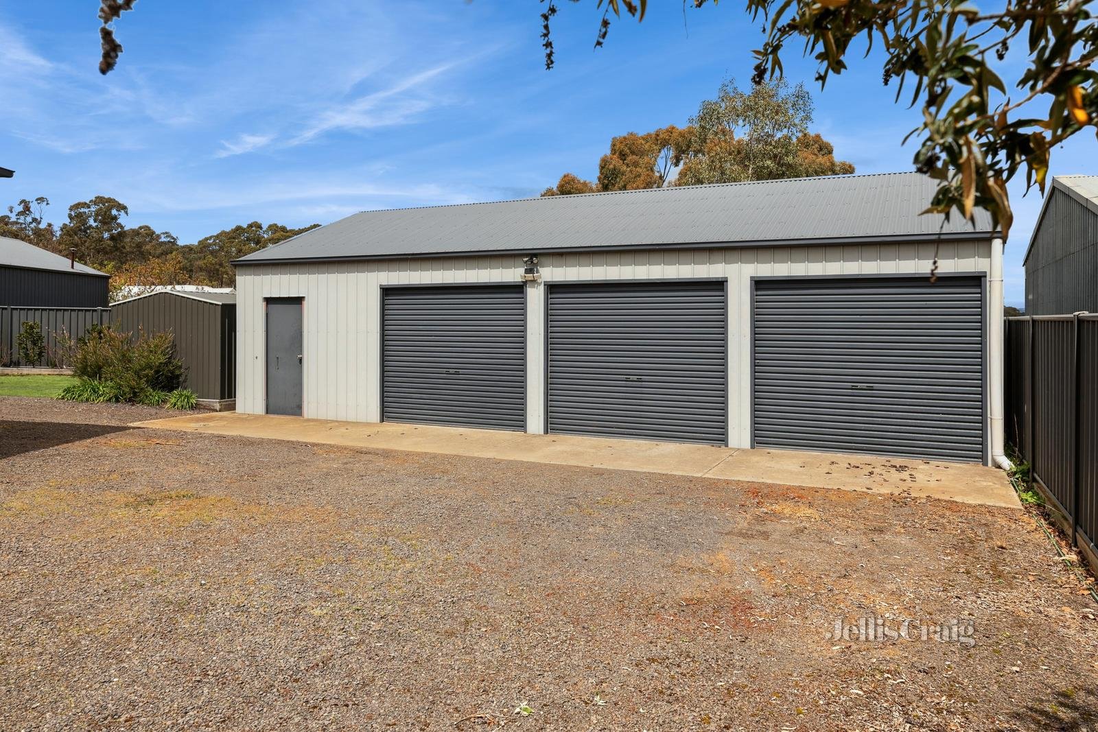 14 Stephen Street, Campbells Creek image 22