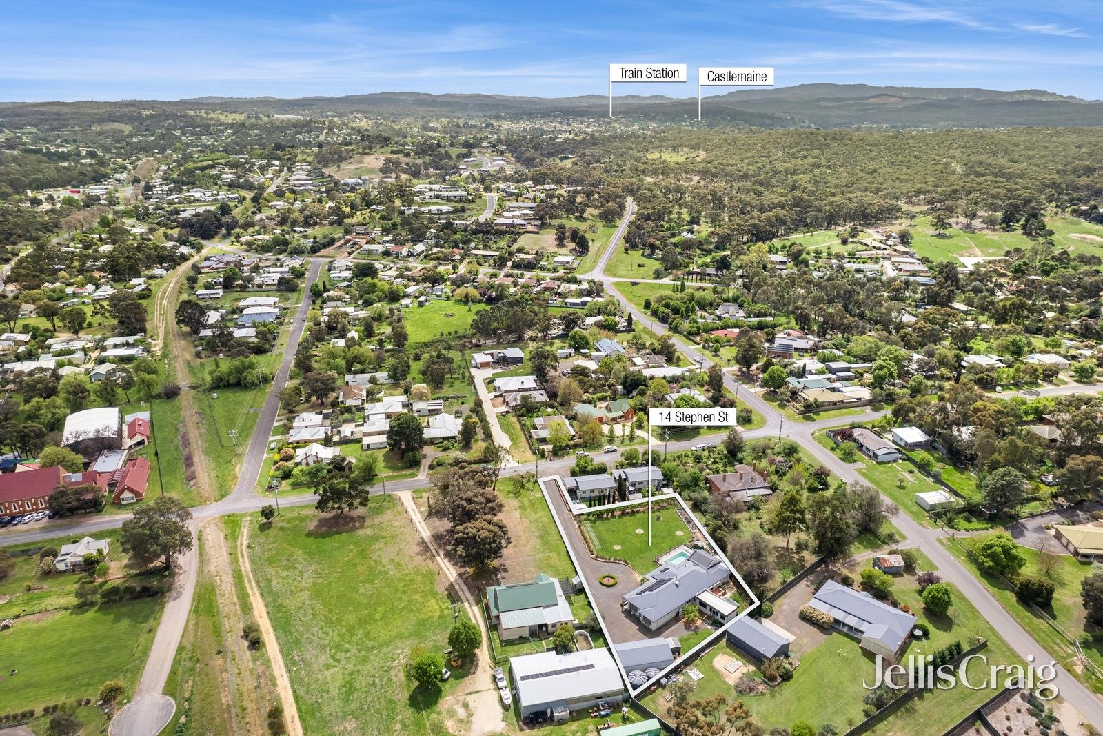 14 Stephen Street, Campbells&nbsp;Creek image 27