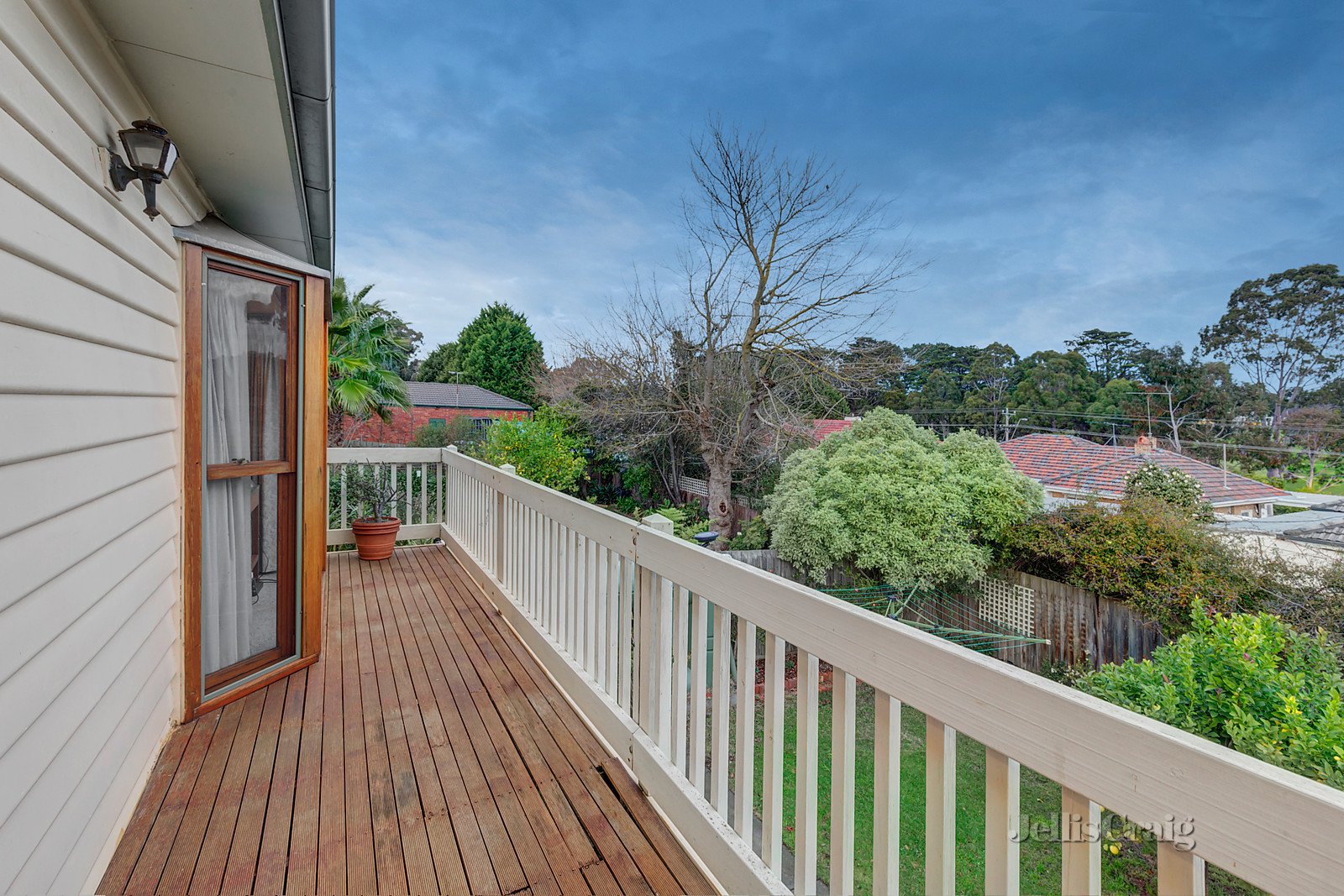 14 Stocks Road, Mount Waverley image 8