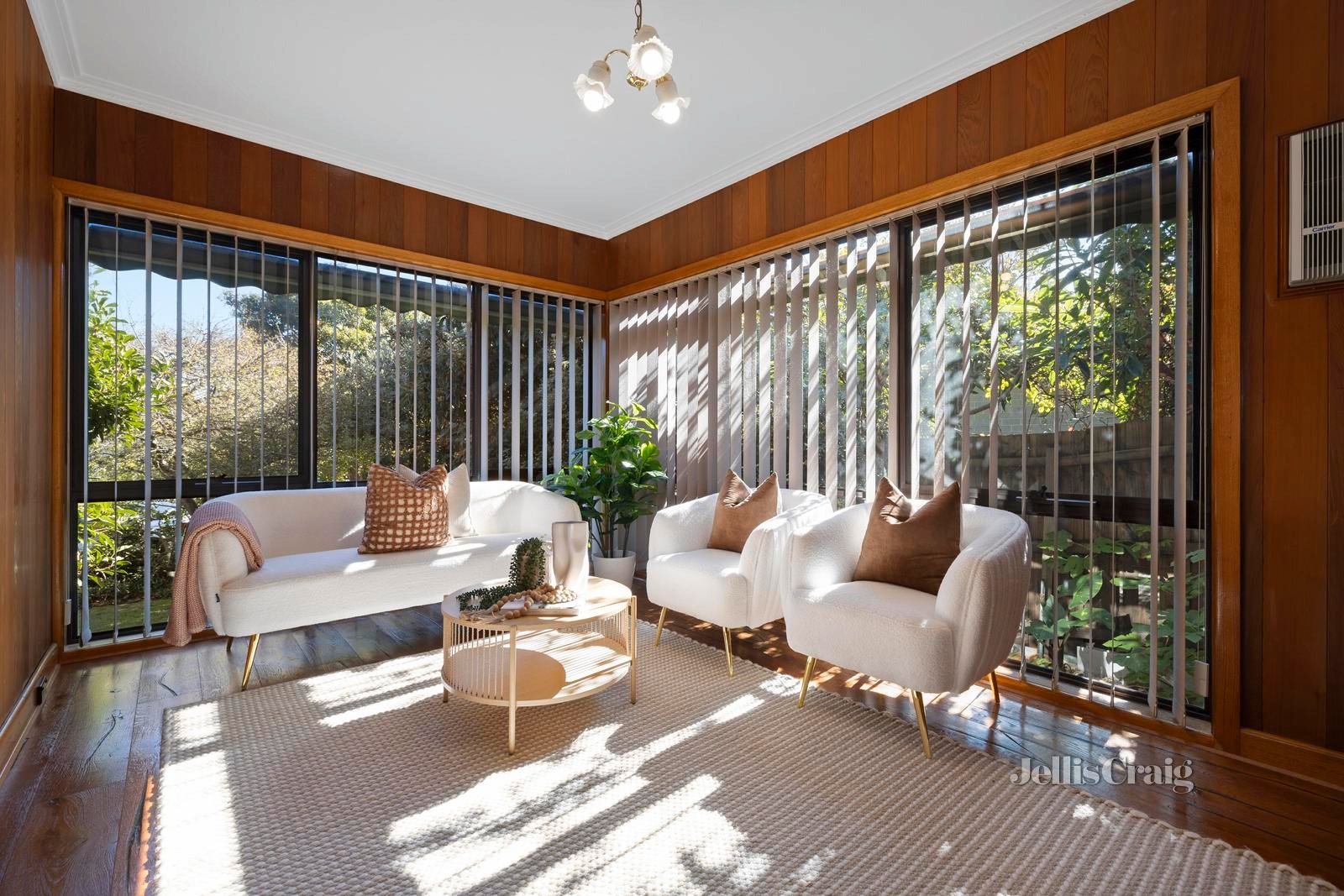 14 Stradbroke Avenue, Brighton East image 4