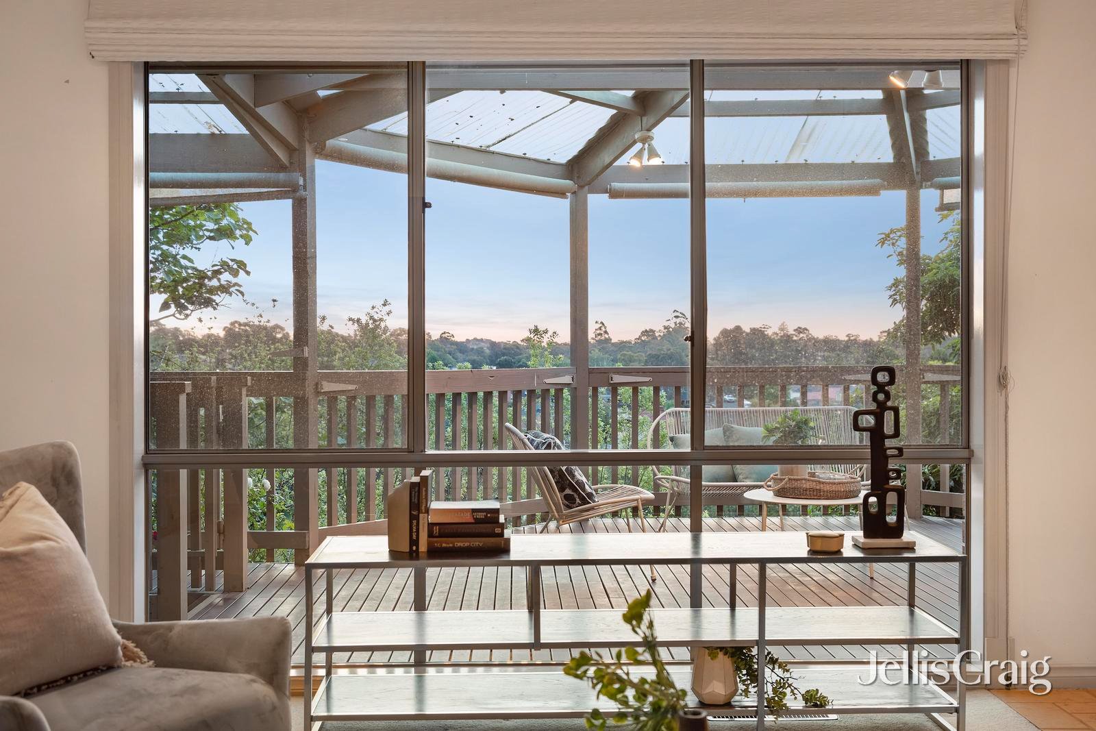 14 Stringy Bark Rise, Croydon North image 4