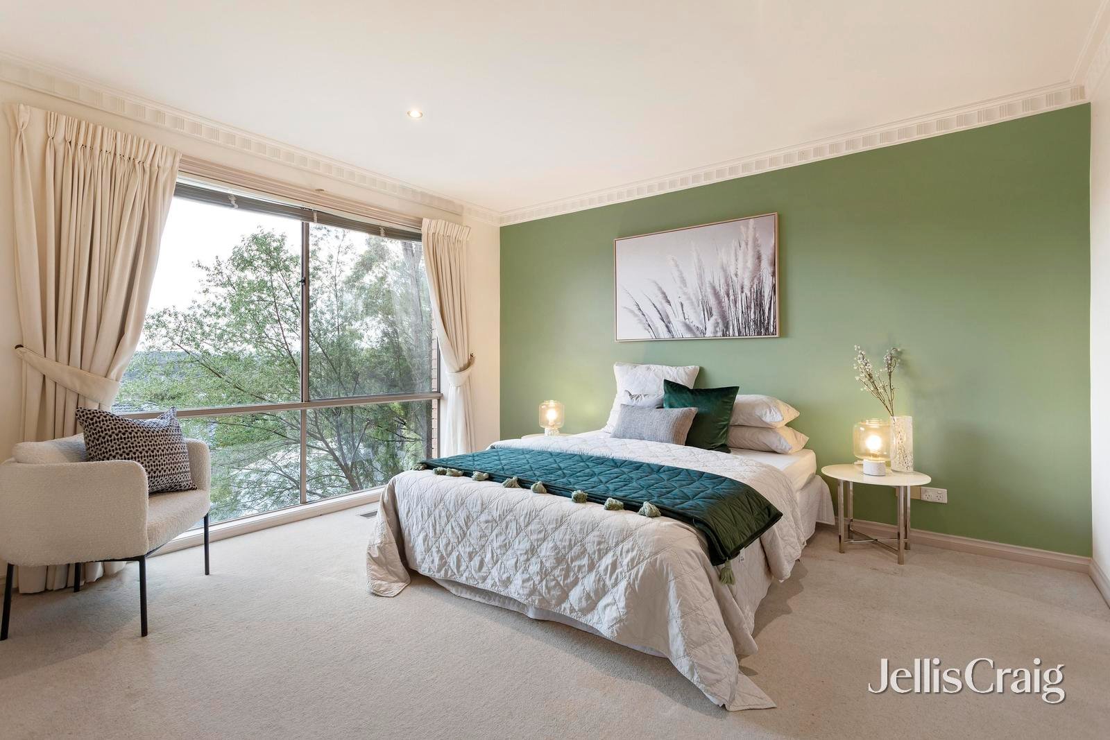 14 Stringy Bark Rise, Croydon North image 9