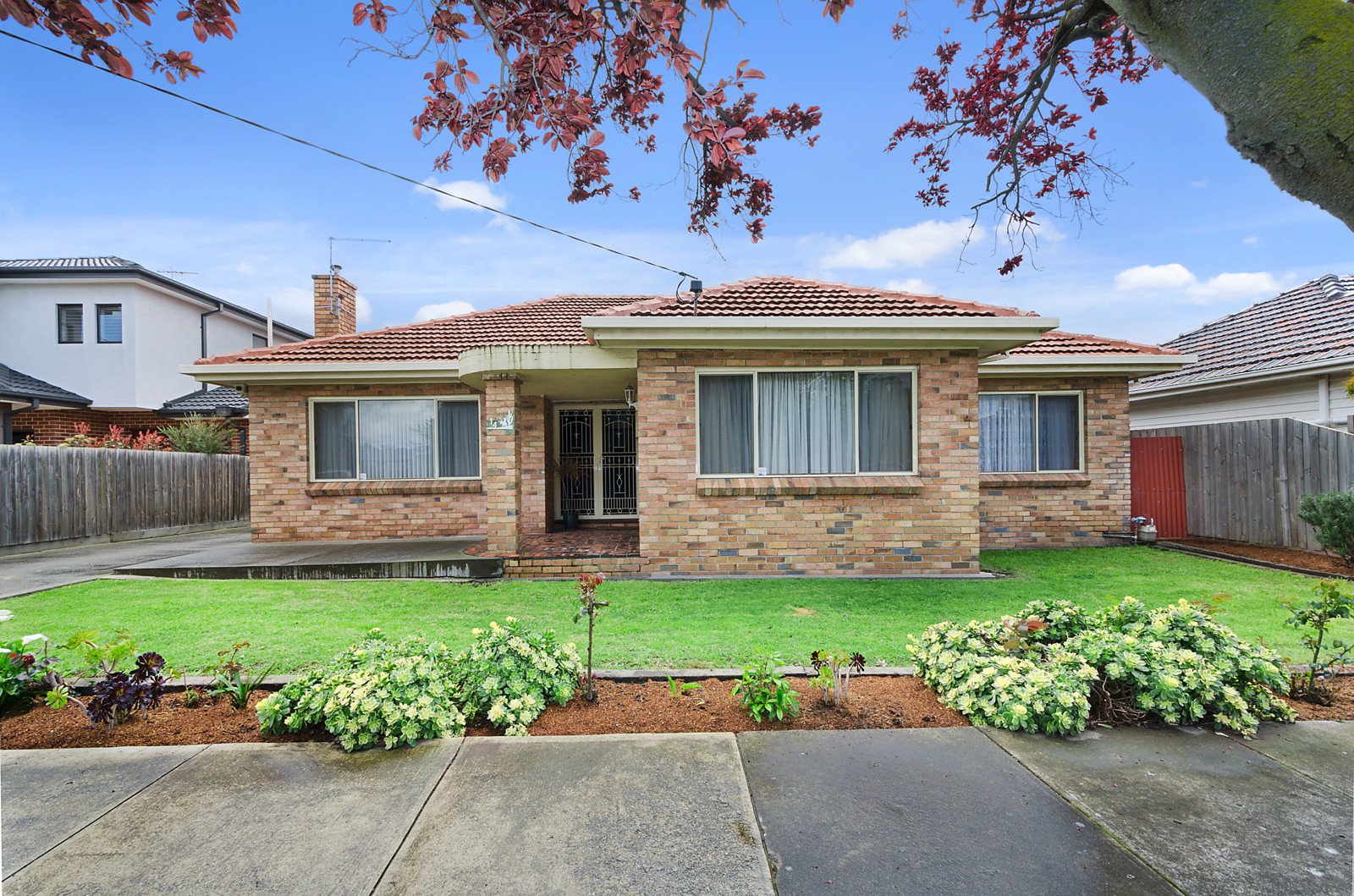 14 Suffolk Street, Maidstone VIC 3012