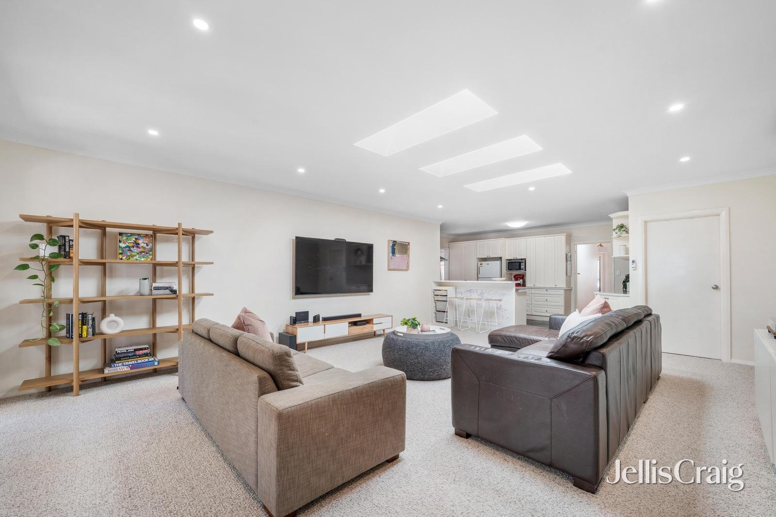 14 Susanne Avenue, Nunawading image 9