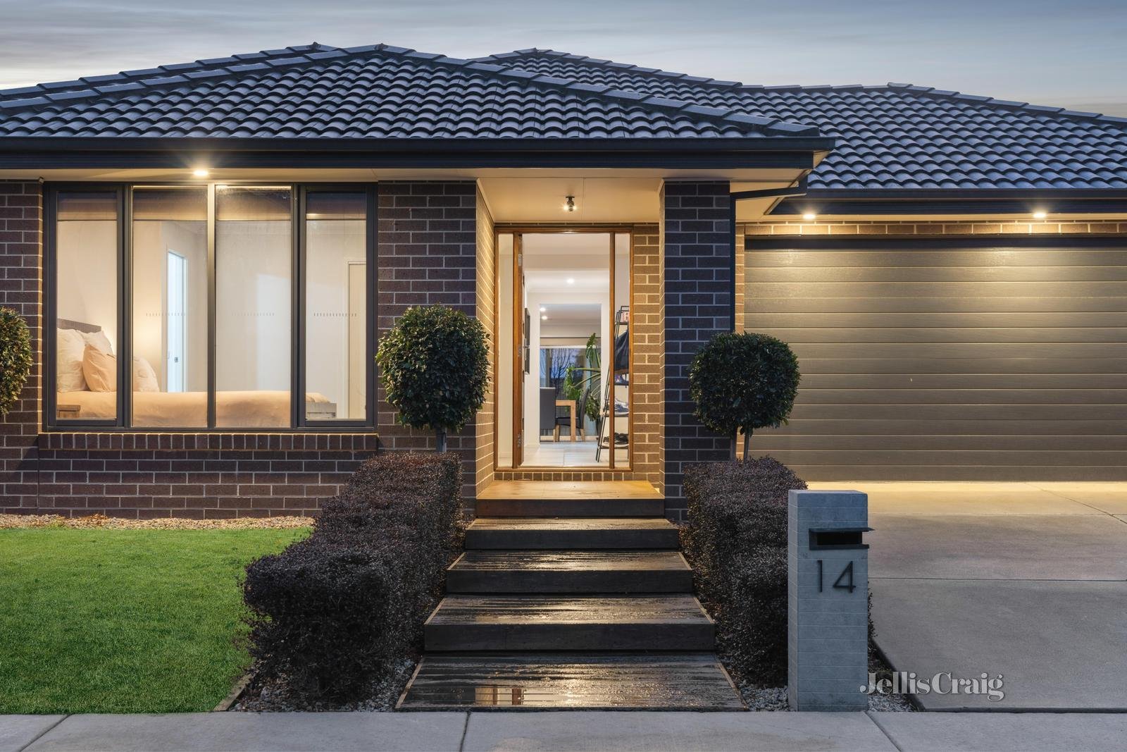 14 Swan Boulevard, Winter Valley image 9