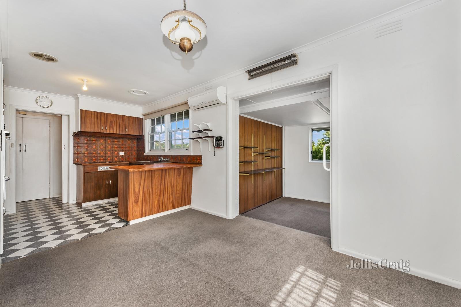 14 Tainton Road, Burwood East image 6