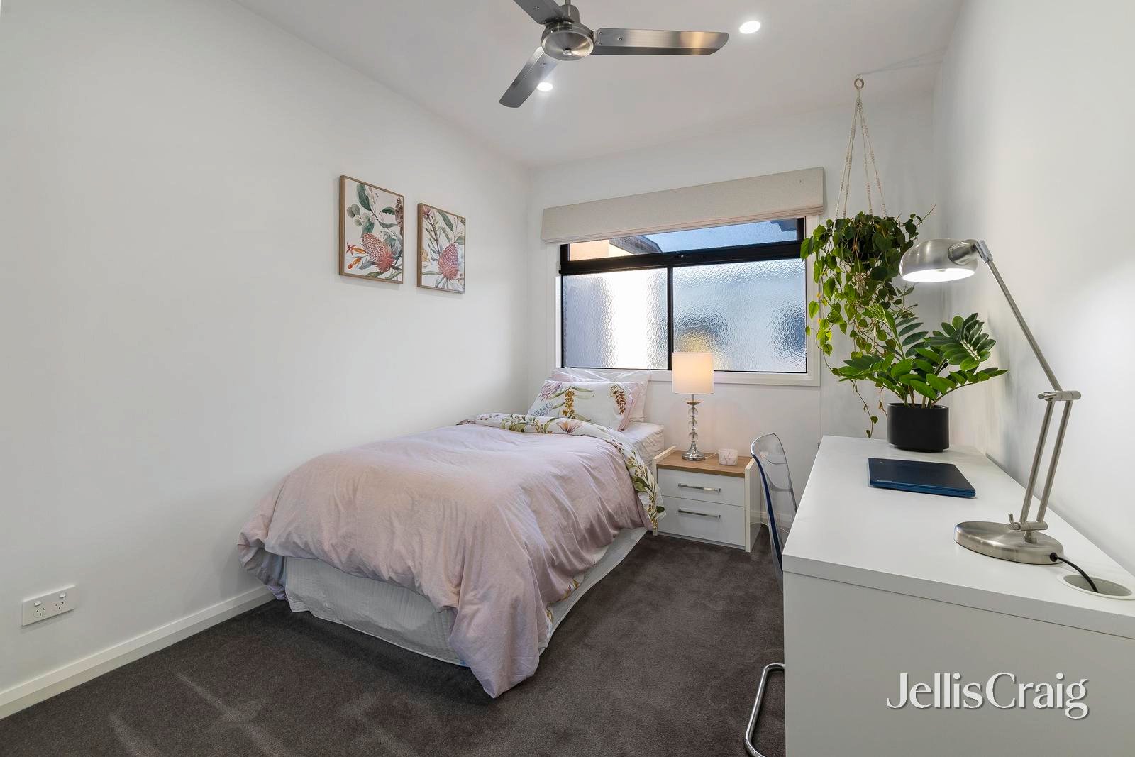 14 Tarook Way, Mornington image 12