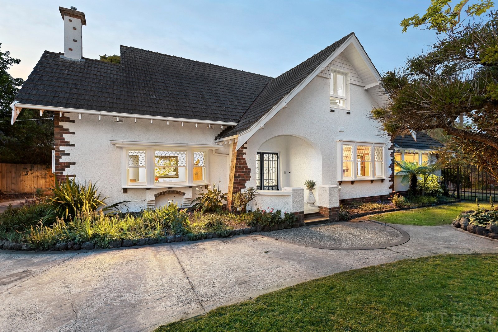 Property Gallery - Main Image