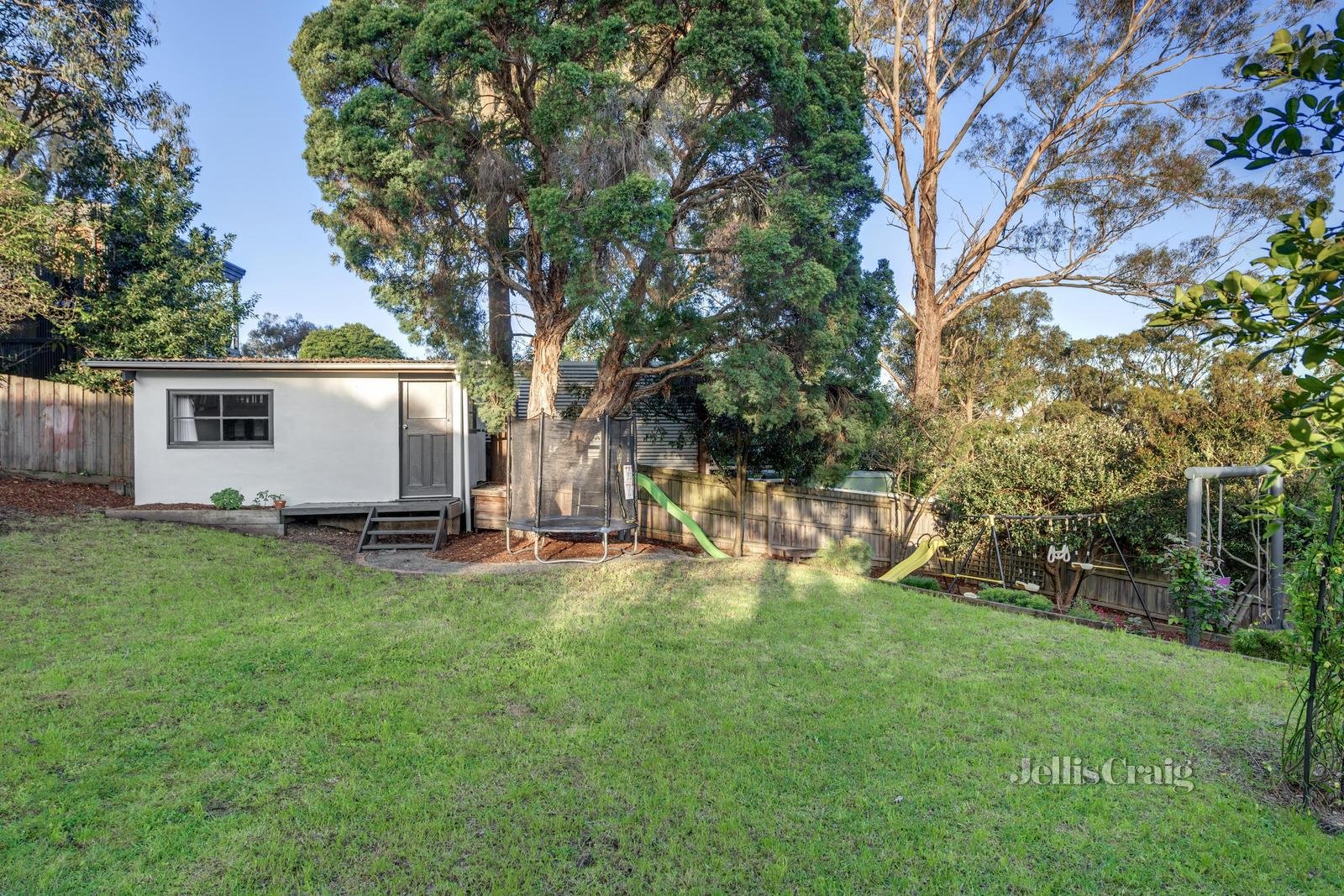 14 Treloar Avenue, Eltham image 13