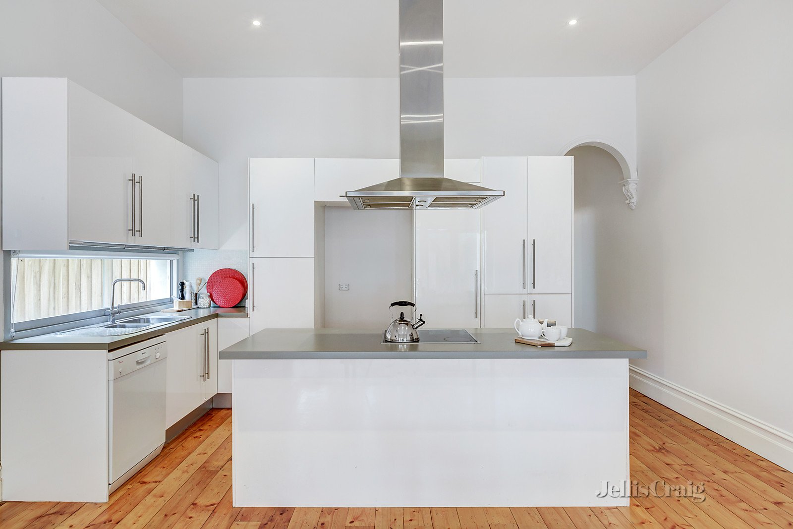 14 Vail Street, Prahran image 3