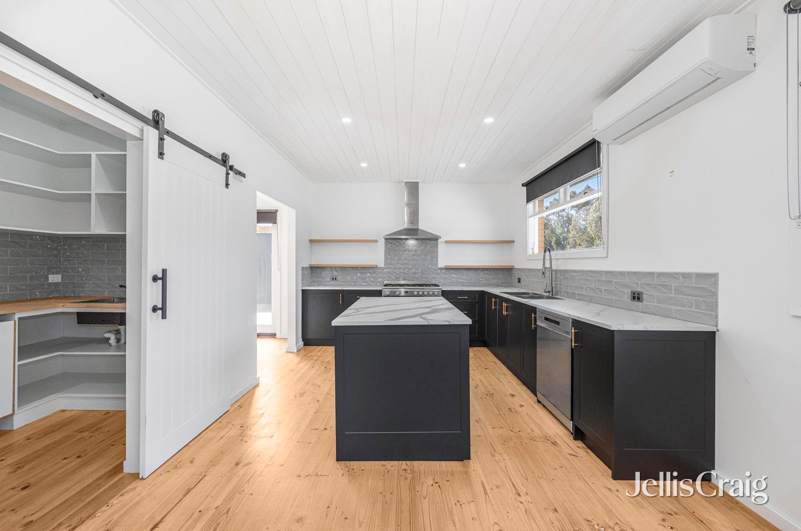 14 Vale Street, Sebastopol image 3