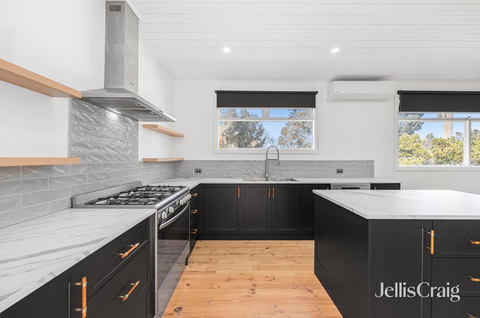 14 Vale Street, Sebastopol image 4