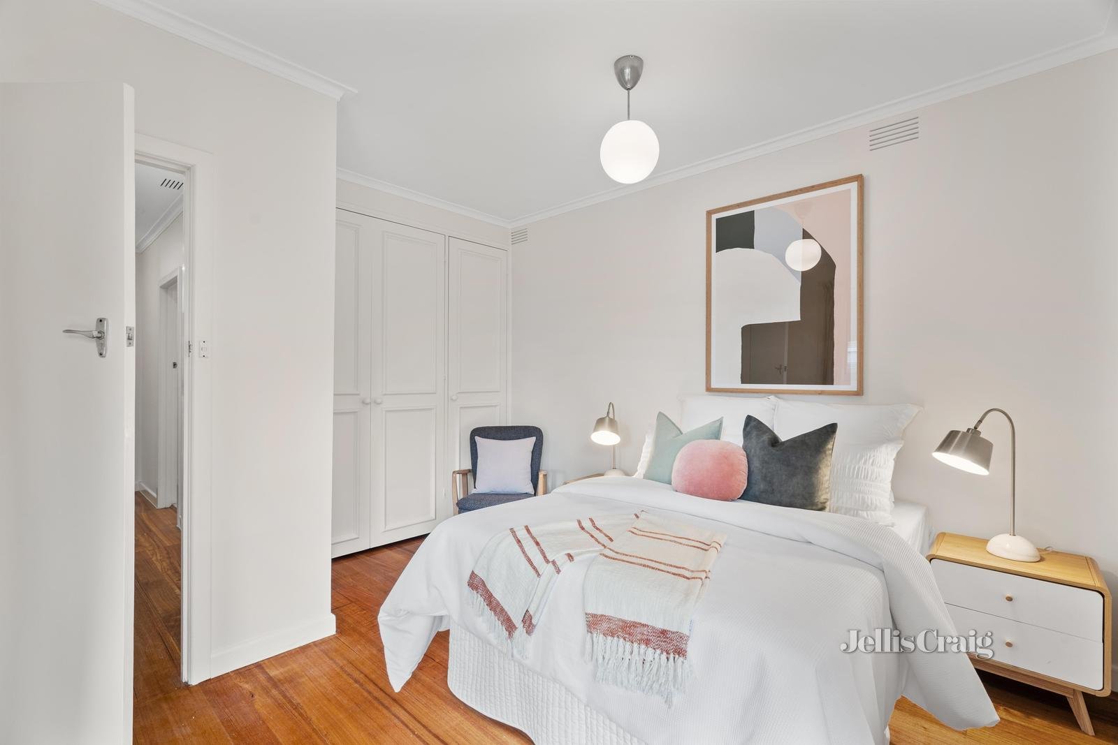 14 Venice Avenue, Mitcham image 9
