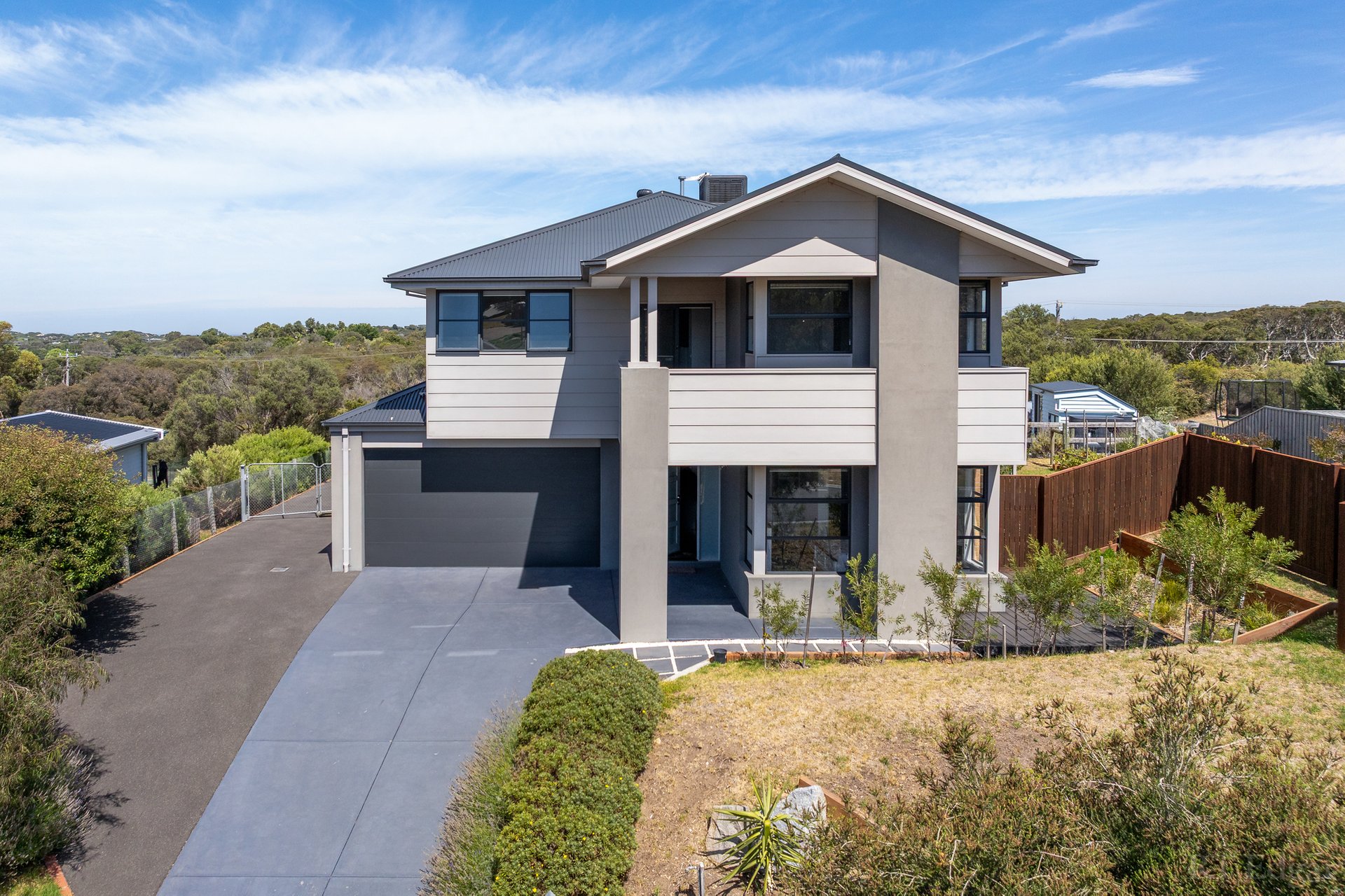 Property Gallery - Main Image