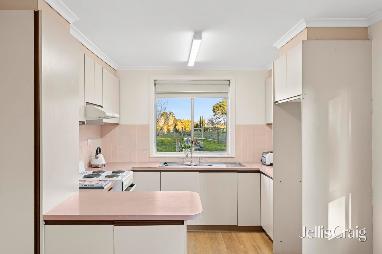 14 Walsh Street, Malmsbury image 5