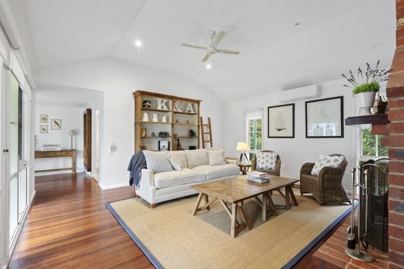 14 Whites Way, Sorrento image 9