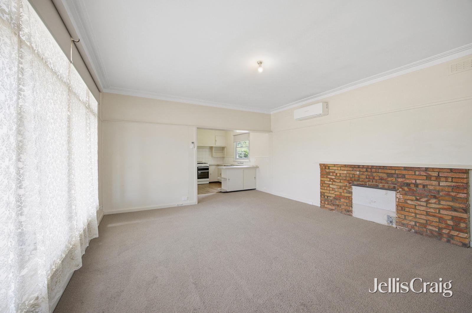 14 Whitta Street, Sebastopol image 4