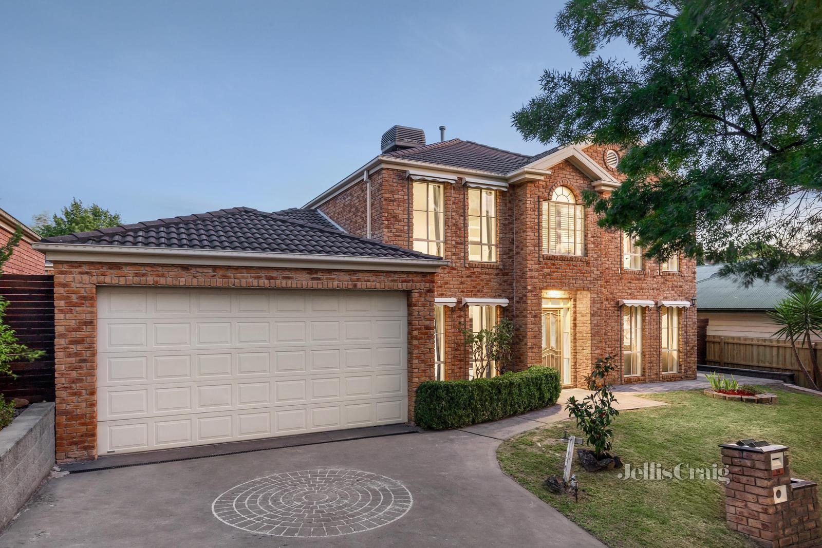 14 Wickham Court, Chirnside Park image 1