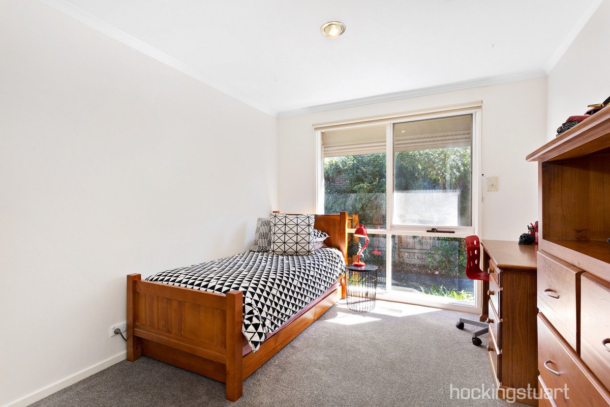 1/4 Woods Street, Balwyn image 8