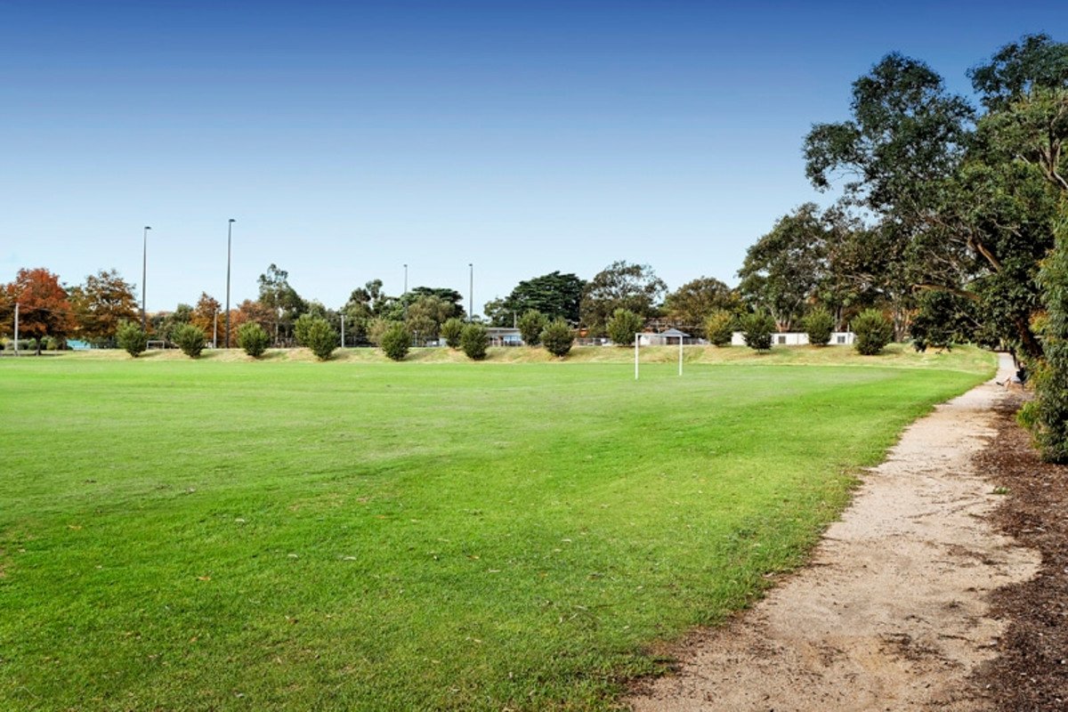 1/4 Woods Street, Balwyn image 12