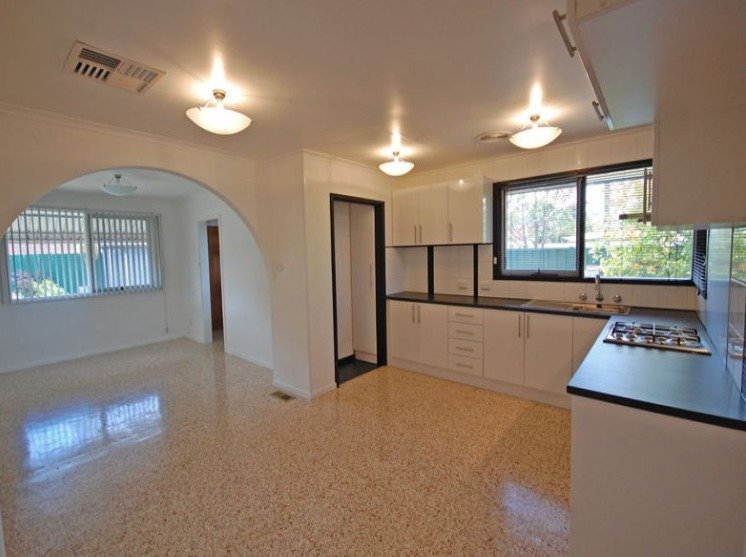 140 Albany Drive, Mulgrave image 3