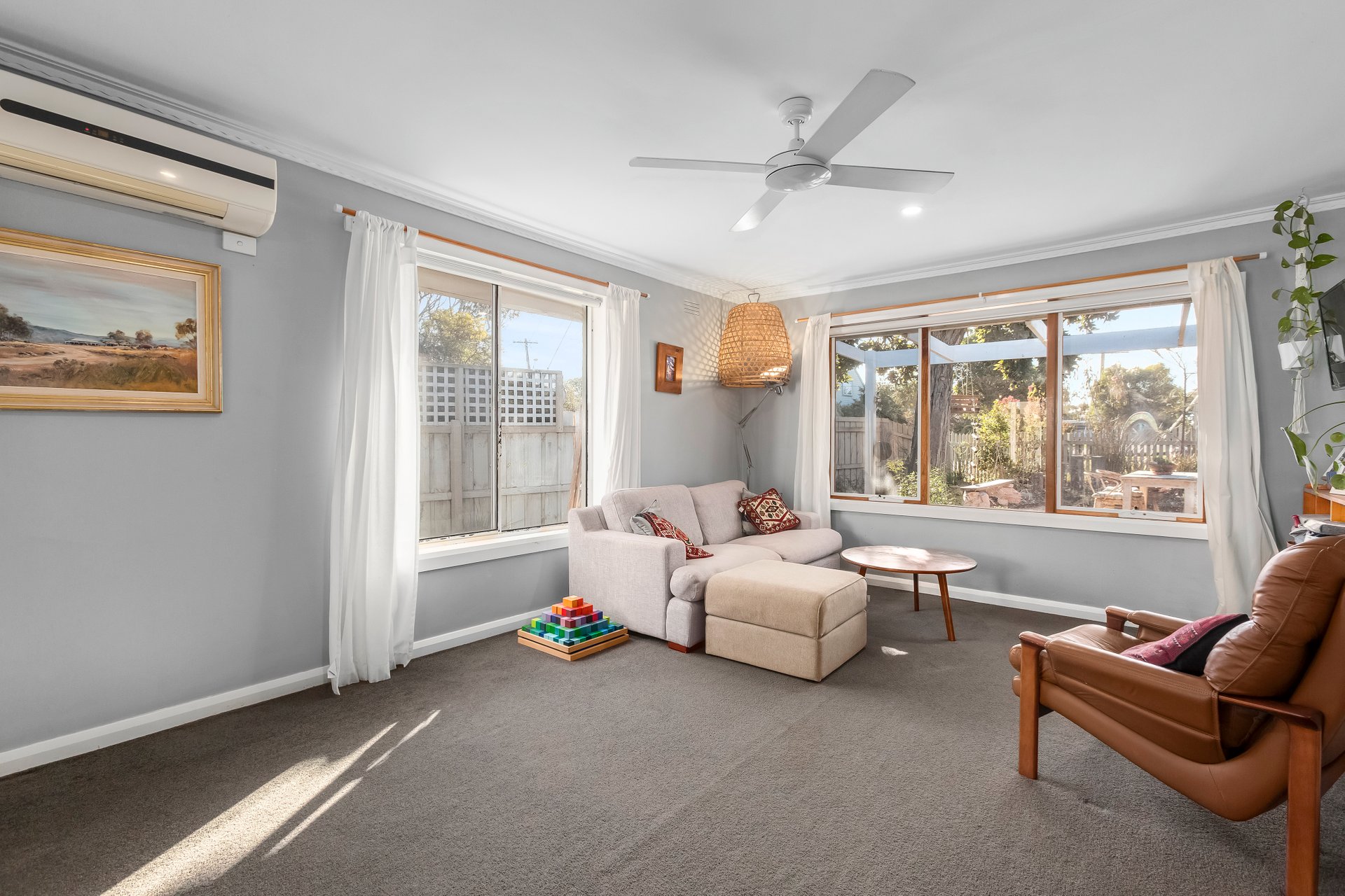 140 Asbury Street East, Ocean Grove image 4