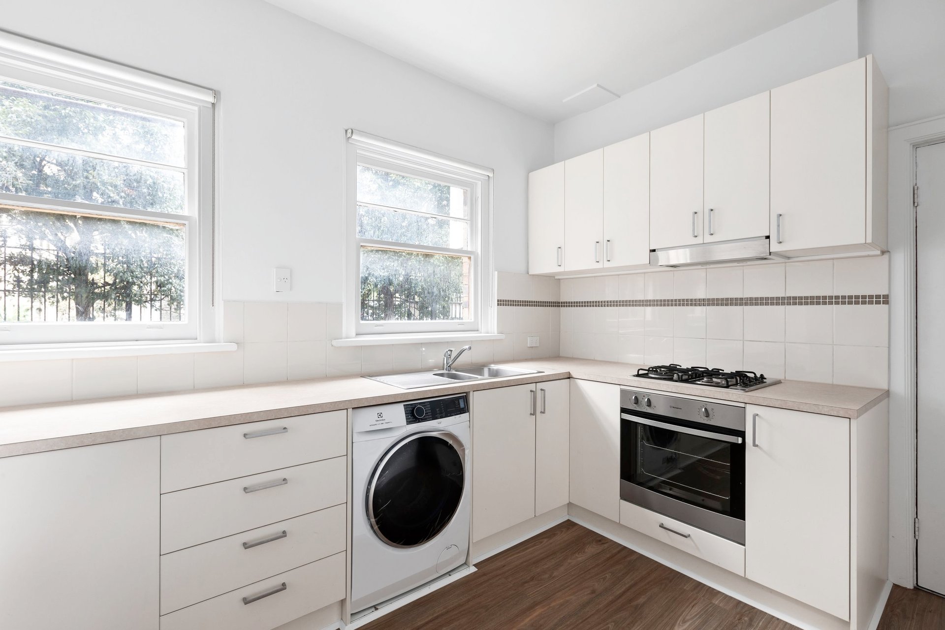 Property Gallery Thumbnail 2