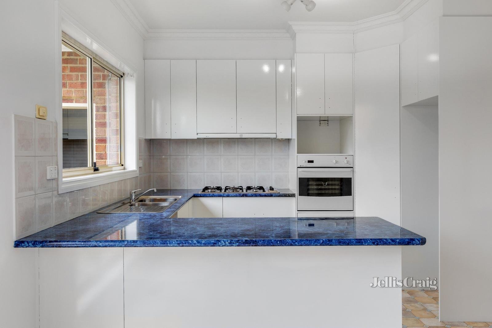 1/40 George Street, Bentleigh East image 4