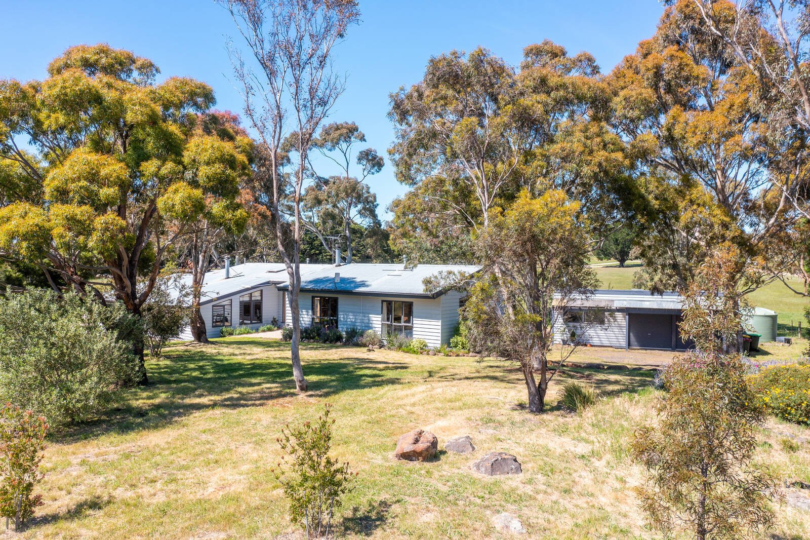 Property Gallery Thumbnail 8